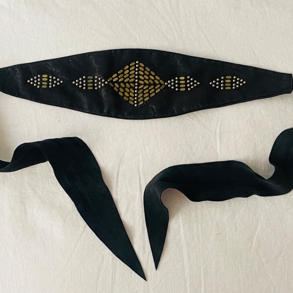 Colleen Cordero Black waist belt